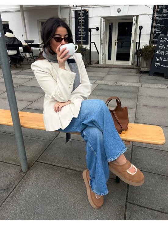 UGG Shoes - UGG Bea Genuine Shearling Lined Platform Mary Jane in Chestnut Size US 8